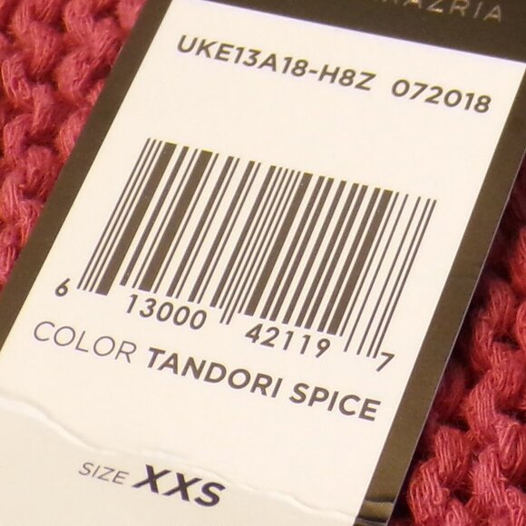 BCBGMaxAzria cropped sweater with side slits   NWT - Picture 4 of 5